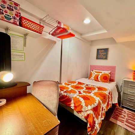 Private Tiny Room On The 1St Floor With Shared Bathroom Near Airport And Downtown Seattte Сиатъл Екстериор снимка