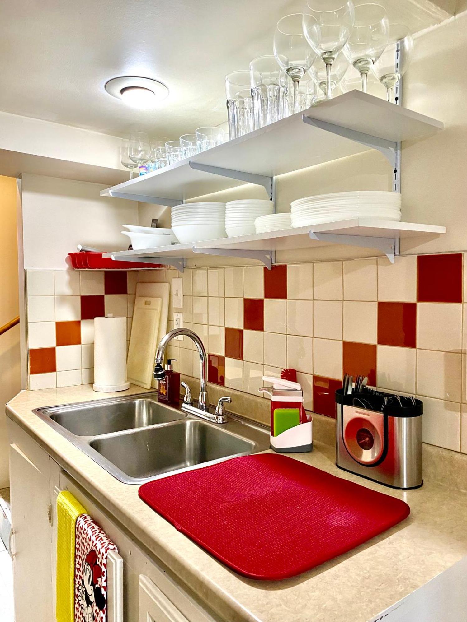 Private Tiny Room On The 1St Floor With Shared Bathroom Near Airport And Downtown Seattte Сиатъл Екстериор снимка