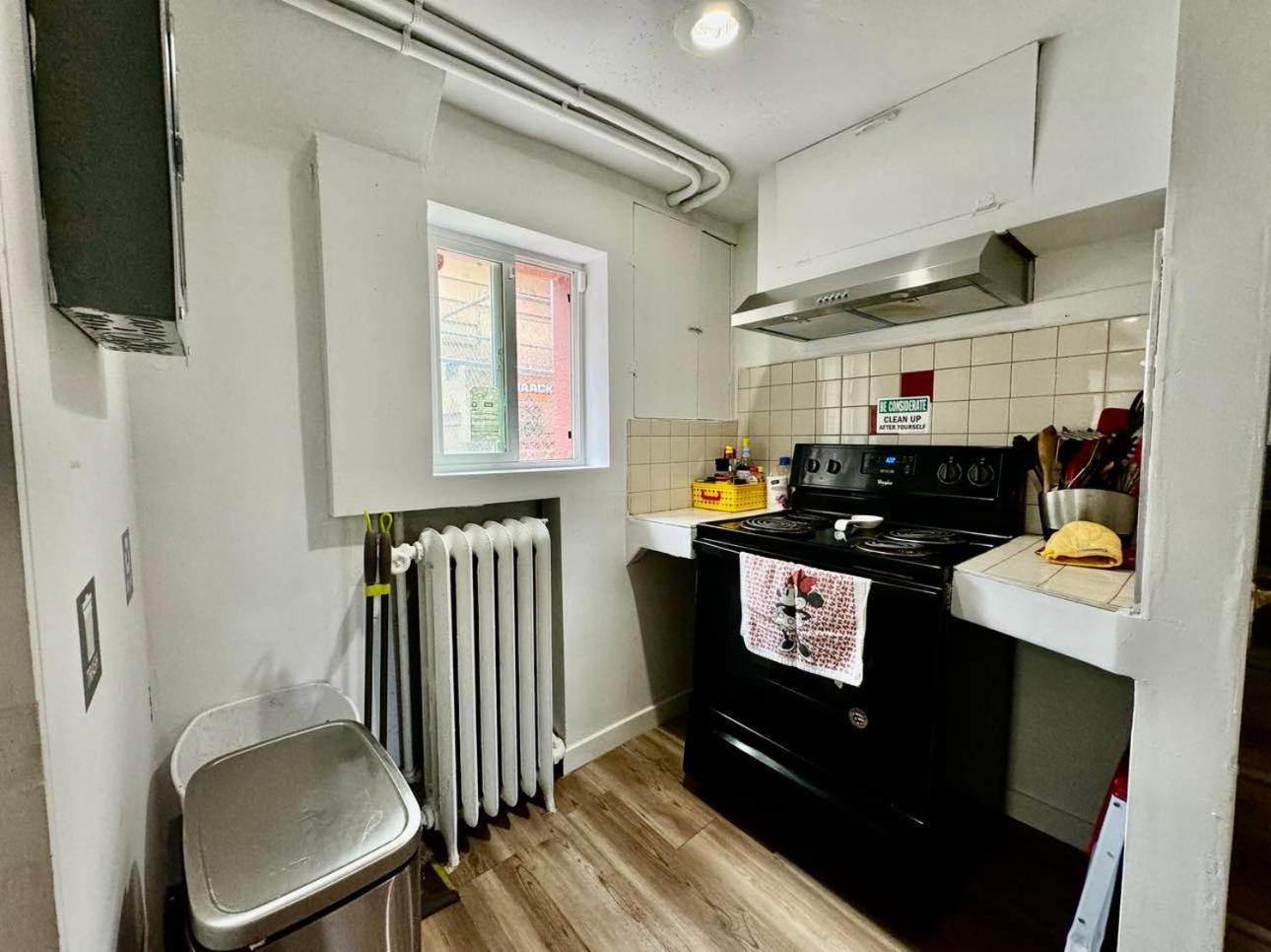 Private Tiny Room On The 1St Floor With Shared Bathroom Near Airport And Downtown Seattte Сиатъл Екстериор снимка