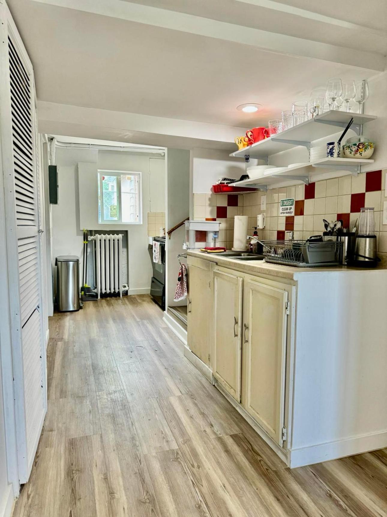Private Tiny Room On The 1St Floor With Shared Bathroom Near Airport And Downtown Seattte Сиатъл Екстериор снимка